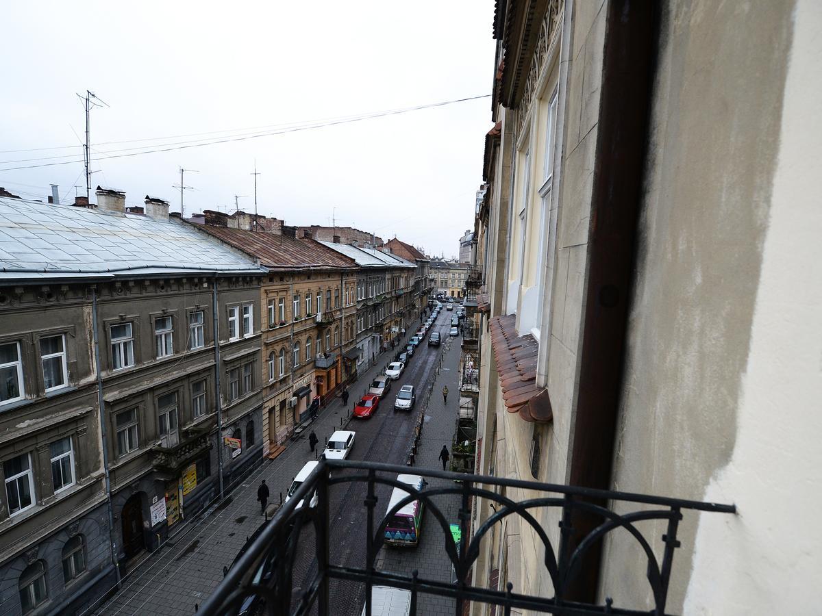 The Historical Family Nest In City Centre Lviv Luaran gambar
