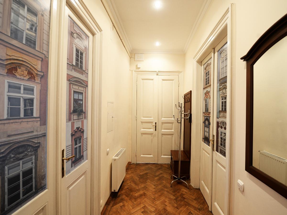 The Historical Family Nest In City Centre Lviv Luaran gambar