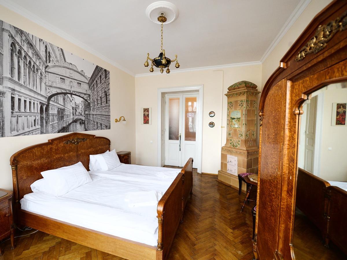 The Historical Family Nest In City Centre Lviv Luaran gambar